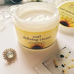 Jane Carter Solution Curl Defining Cream (6oz) - Reduce Frizz  Nourish  Lightweight - Product, Cream, Use