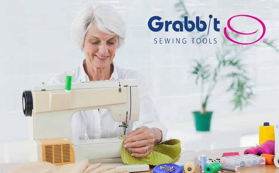 Grabbit Magnetic Sewing Pincushion with 50 Plastic Head Pins  Red - grabbit sewing tools pin cushion magnetic