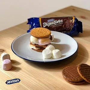  McVitie's McVities Penguin Milk Chocolate Biscuit Bar 393g (Pack of 16) - Image style de vie