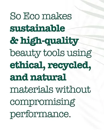  So Eco So Eco Eyebrow Set - Le texte indique « So Eco fabrique des outils de beauté durables et de haute qualité en utilisant des matériaux éthiques, recyclés et naturels sans compromettre les performances. » Composition photographique commerciale montrant des outils de beauté.