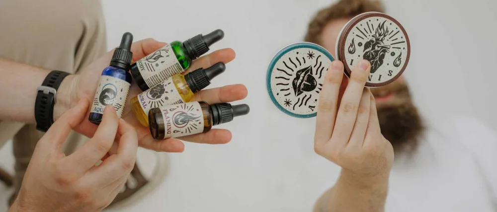  By Elementum Floral Beard Oil Natural Care with 6 Plant Oils Unique Mango Blackcurrant and Jasmine Scent 30ml - by elementum