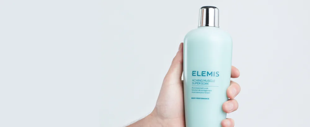 ELEMIS Aching Muscle Super Soak | Musclease Natural Foaming Bath Milk Warms  Recharges  and Energizes Tired  Overworked Muscles Post-Workout | 400 mL - Aching Muscle Super Soak