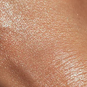 COCO MLK CC BODY CREAM 5OZ - Coconut Milk and Verbena CC Body Cream corrects imperfection in skin, creating a deep and even tone