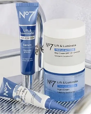 No7 Laboratories Dark Spot Correcting Booster Serum - Vitamin C + Emblica Brightening Complex for Age & Dark Spots - Sun Spot Corrector Face Serum (0.5 fl oz) - lift