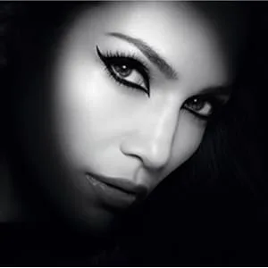 L'Or al Paris Voluminous Superstar Red Carpet Extra Mascara  Flash Reflecting Black  0.41 fl. oz. - product information 1
