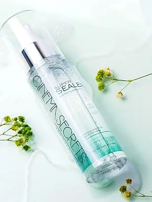 CINEMA SECRETS Super Sealer Mattifying Setting Spray  3.4 Fl Oz - super sealer