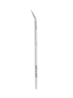 wet n wild Bent Liner Brush  1 Fluid Ounce - unspecified