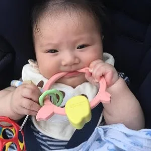 People Mochi Teething Ring - Happy Baby