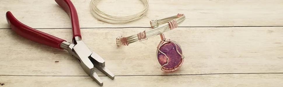 The Beadsmith Casual Comfort Variation   (Chain Nose) - WRAPMAKER CASUAL COMFORT
