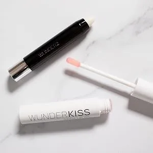 WUNDERBROW LIPS Makeup Lip Scrub Exfoliator Sugar Shea Butter Scrub Stick For Nourished Lips  one size - lip scrub