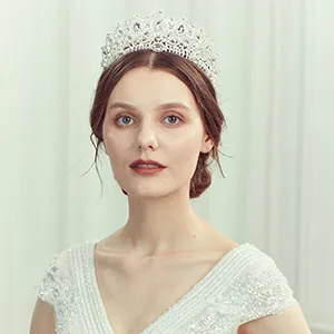 BABEYOND Vintage Crystal Queen Crown Tiara Rhinestone Wedding Princess Tiara Headband with Comb Pin Silver - product information 6