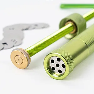 Darnell Nehemiah Metal Alloy Sugar Paste Extruder Craft Gun with 20 Tips Sugar Craft Fondant Cake Sculpture Polymer Clay Tool Perfect (Green) - Clay extractor