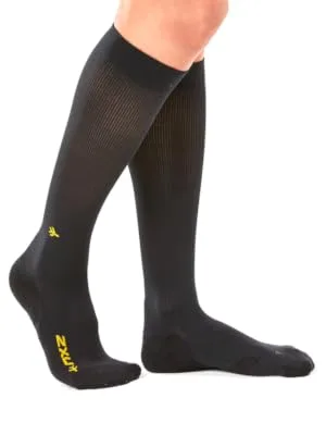 2XU Flight Compression Socks for Flight Support Wear Medium Black/Black - product information 2