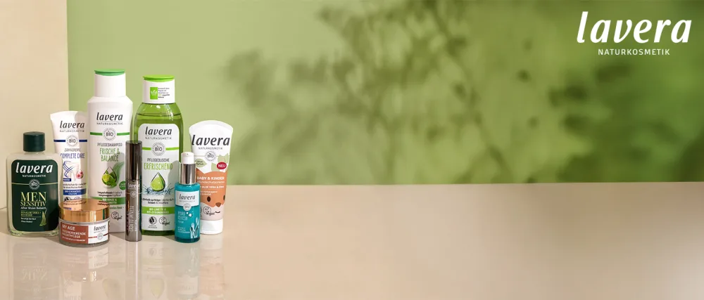 lavera Multi Balm Sundown Gold 03 - Intense Colour - Fresh Glow - Effortless Blending - for Eyes Lips & Cheeks - Vegan - Natural Cosmetics - 4.9 g ros gold - product information 1