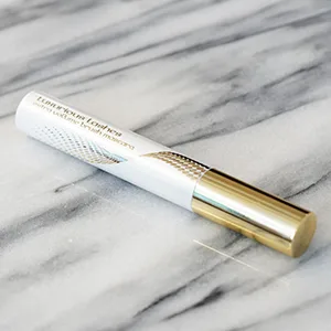 Kiko Milano - New Luxurious Lashes Extra Volume Brush Mascara Volume- And Definition-enhancing Mascara - product information 3