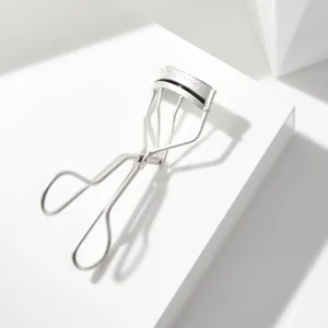 Tweezerman Curl 60 Lash Curler Model No. 1047-PLR - unspecified