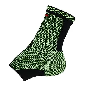 EverOne Ankle Brace Compression Support Sleeve For Injury Prevention  Healing and Recovery  Unisex  Medium (1 Pair) - ankle single