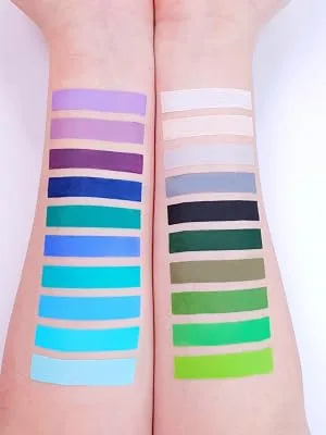 Pro Face & Body Paint Cake Pots by Moon Creations - Essentials Colours Set - Professional Water Based Face Paint Makeup for Adults  Kids - 1.26oz - Moon Creations
