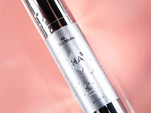 SkinMedica TNS Advanced+ Serum  1 Oz - Ha5 with pink background