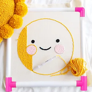 Lzttyee Universal Embroidery Clip Frame Cross Stitch Hoop Embroidery Sewing Stand Tools for Quilting  Needlepoint  Silk-Painting - Embroidery Clip Frame