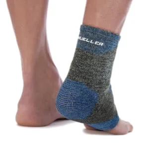 Mueller 4-Way Stretch Black & Blue Premium Knit Ankle Support with Thermo Reactive Technology Medium/Large - Mueller