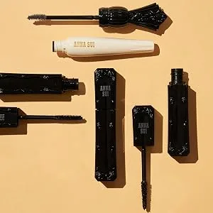ANNA SUI Sui Black Mascara - Separates & Coats Every Lash - Made of Firm & Soft Bristles - mascara trio