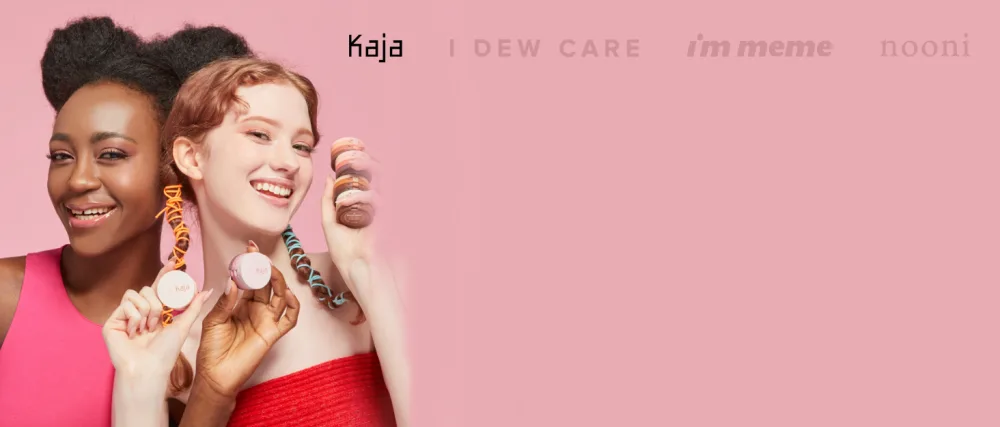 Kaja Highlighter - Mochi Glow | 4 Shades  Blendable  Natural-looking  Compact  Bite-size  04 Stardust  0.15 Oz - KAJA