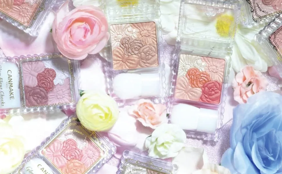CANMAKE GLOW FLEUR CHEEKS 12 Cinnamon Latte Fleur - Glow Fleur Cheeks