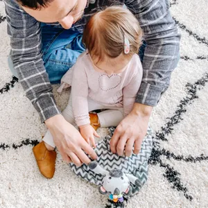 Mary Meyer Baby Einstein First Discoveries Peekaboo Blanket  13 x 13-Inches  Tinker Tiger Peekaboo Blanket Tinker Tiger - baby einstein first discoveries security blankets