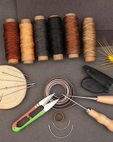 33 PCS Leather Stamping Tool Set  32 PCS Leather Stamps Patterns + 1 Stamping Handle for Leather Craft  Quality Leather Craft Tool Stamp Set for DIY Beginners and Professionals - Leather Working Tools