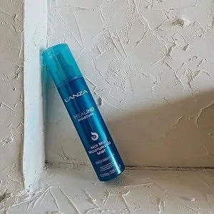 L'ANZA Healing Moisture Moi Moi Moisturizing Mist  6.8 oz. - Social_MoiMoi_Mis