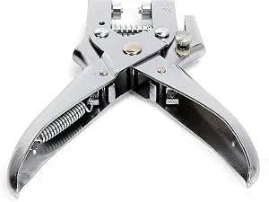 Amazon Basics Eyelet Hole Punch Plier with 100-piece Eyelets - Amazon Basics