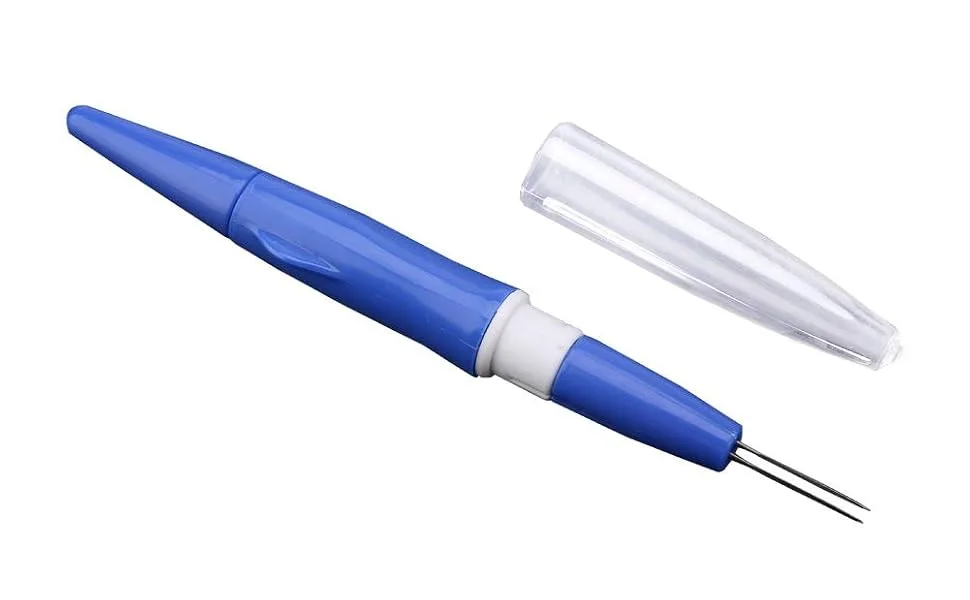 Wool Felting Tool  Portable Pen Style Felting Needle Tool with 3 Needles  Wool Felt Needle Tools for DIY Patchwork Craft(Blue) - Three-pin DIY tool