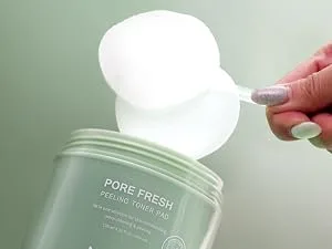 MIZON Pore Fresh Peeling Toner  AHA  BHA  PHA  Peeling Pads  Soothing  Exfoliating  Toning  Pore-Tightening  Toner Pad (60 Pads) - pore double