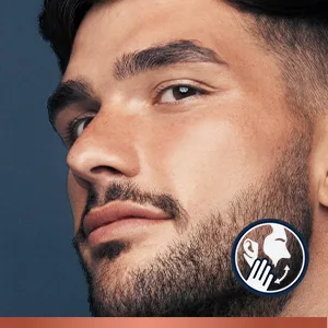 King C. Gillette Moisturizer for Face & Stubble with Vitamin B3 and B5 Complex  Face Moisturizer for Men  100 mL - Massage into skin