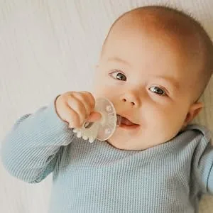 Any angle straw sippy cup | ZoLi BOT 2.0 weighted straw sippy copper rust burnt orange  most loved training sippy cup  toddler transition straw cup  sippy cup with handles - binki T. teether and pacifier combination