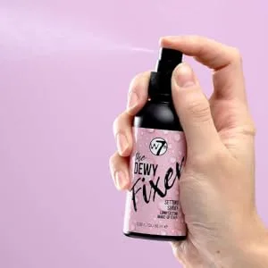 W7 The Fixer Makeup Setting Spray - Dewy Finish - Long-Lasting  Ultra-Fine Formula - Cruelty Free and Vegan - DEWY