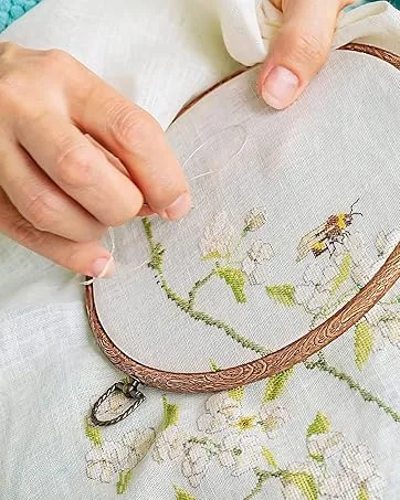 Caydo 3 Pieces 3 Sizes Square Embroidery Hoops Adjustable Bamboo Circle Cross Stitch Hoop Embroidery Frames for Sewing  Needlework  DIY Embroidery Craft - Embroidery Hoops
