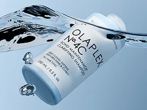 Olaplex No. 4C Bond Maintenance Clarifying Shampoo  250 milliliters - 4C Floating