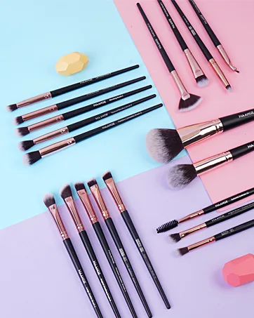 Makeup Brushes 20 Pcs Makeup Brush Set  MAANGE Premium Synthetic Powder Concealers Eye Shadows Eyeliner Make Up Brushes (Champagne) - makeup brushes