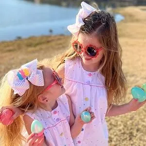 Wee Ones Girls' Easter print Grosgrain Bow on a WeeStay No-Slip Hair Clip  Bunny  Medium - Easter 2023