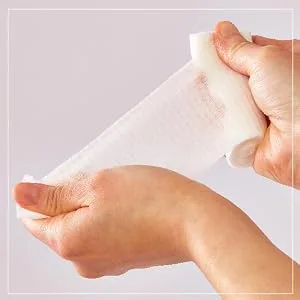 Curad SoothePlus Rolled Gauze with Arm & Hammer Baking Soda  3 x 2.5 yds  5 count (Pack of 1) - product information 4