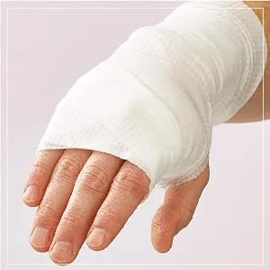 Curad SoothePlus Rolled Gauze with Arm & Hammer Baking Soda  3 x 2.5 yds  5 count (Pack of 1) - product information 5