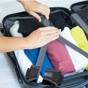 RiptGear Patella Tendon Support Strap - Adjustable Patella Knee Strap - Patellar Stabilizing Knee Compression Strap for Knee Pain - Tendon Strap for Jumpers Knee  Running and Sports Black (1 Pack) - hypermobility support stablizer cartilage tendon pressure weaving tendonitis mobility gym equipment