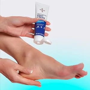 Tommie Copper Pain Relief Cream Maximum Strength Quick-Dry Soothing Relief for Sore Joints Muscle Aches & Arthritis Pain - Moisturizing Foot Cream