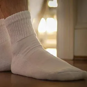 Yacht & Smith Men's Diabetic Neuropathy Edema Socks Cotton Crew Ankle Medical Sock - socks