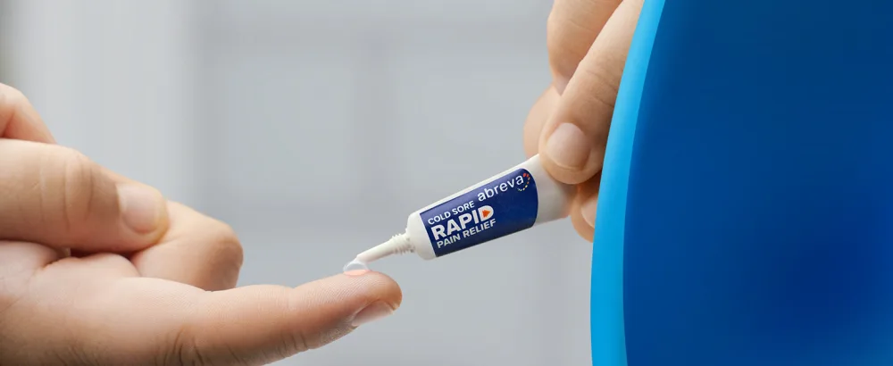 Abreva Cold Sore Treatment Rapid Pain Relief Cream - 1 Tube 3 Grams - wash hands