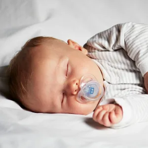 Tommee Tippee Every Day Pacifiers Symmetrical Design BPA-Free Silicone Binkies 0-6m 2-Count Colors and Designs Vary - image