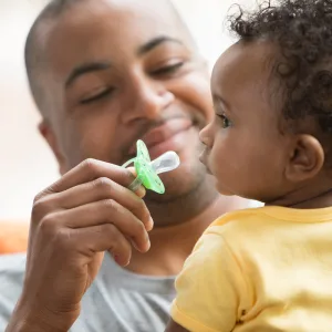 Tommee Tippee Fun Style Pacifiers Symmetrical Design BPA-Free Silicone Binkies 0-6m 4 Count - image