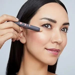 PYT Beauty Radiant Powder Highlighter Makeup Champagne Hypoallergenic Cruelty Free Vegan 1 Count Front Row / Champagne - concealer